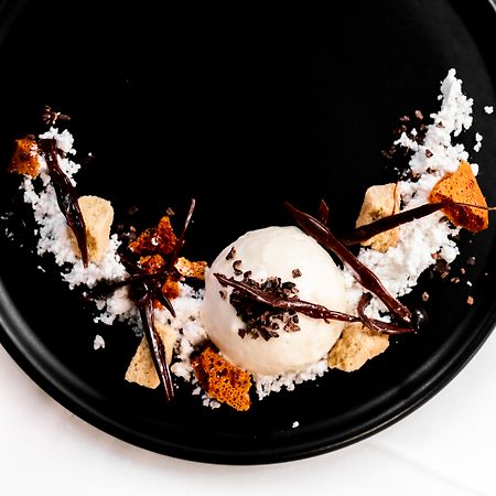 The Point Brisbane Hotel מראה חיצוני תמונה A dessert