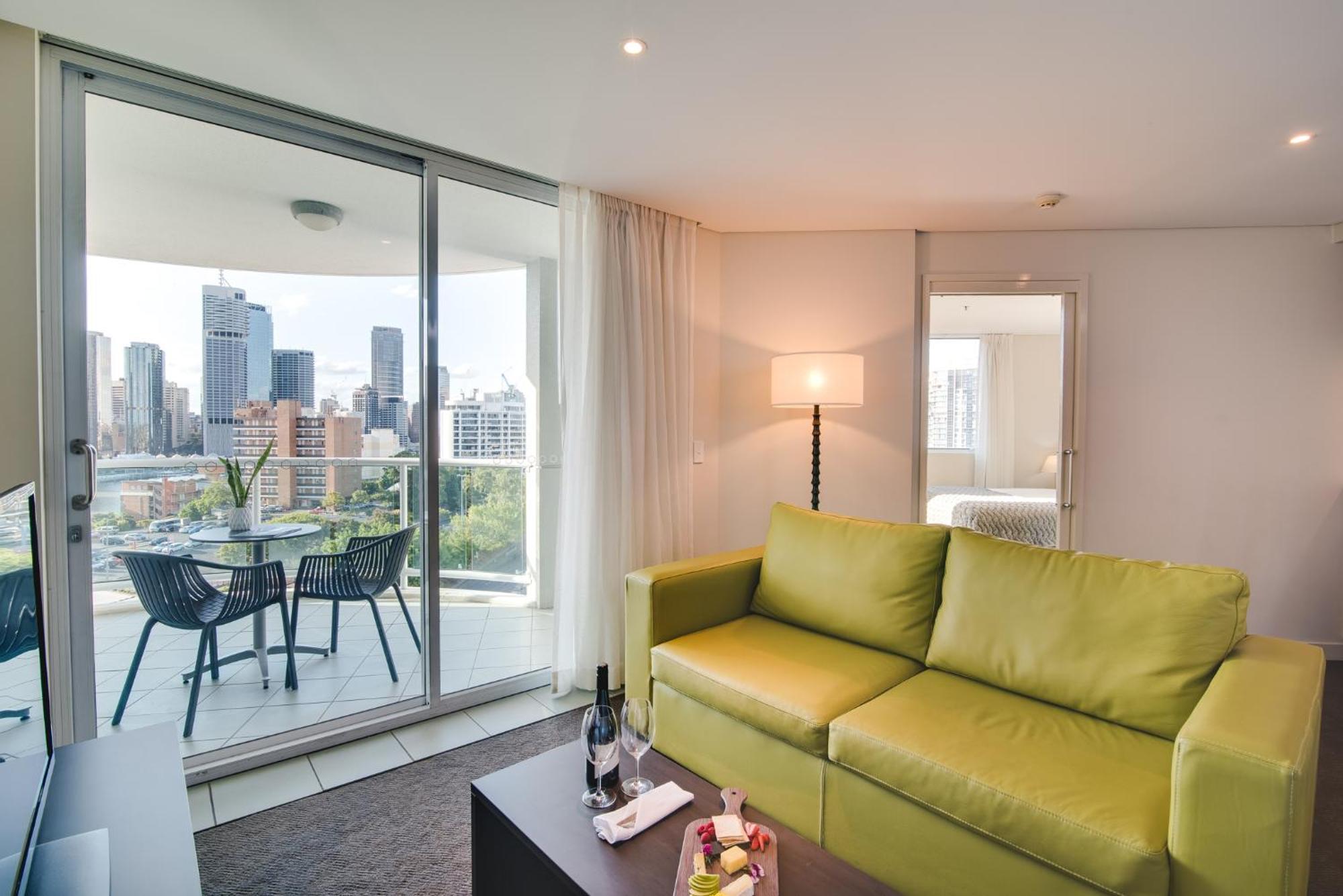 The Point Brisbane Hotel מראה חיצוני תמונה Living room